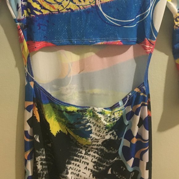 Blue Graphics Key Hole Dress - Item#17 - Picture 5 of 5